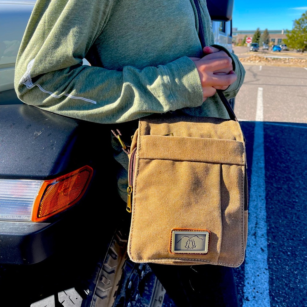 Colorado Crossbody Bag. ✌️♥️👜